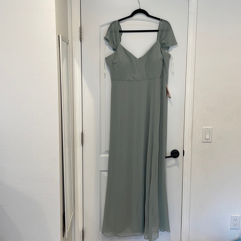 NWT Birdy Grey Devin Convertible Chiffon Dress Sage Plus Sz 1X - Picture 6 of 15